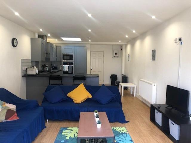 Apartamento Short Term Lets From £15 Per Person Per Night Bristol Exterior foto