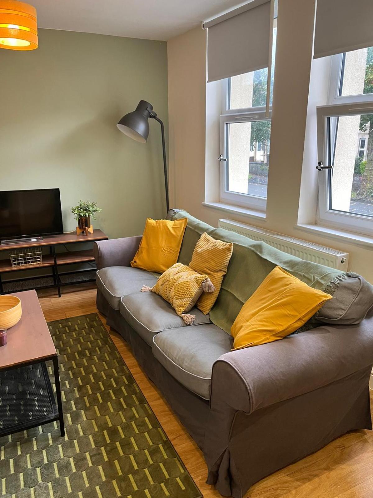 Apartamento Short Term Lets From £15 Per Person Per Night Bristol Exterior foto